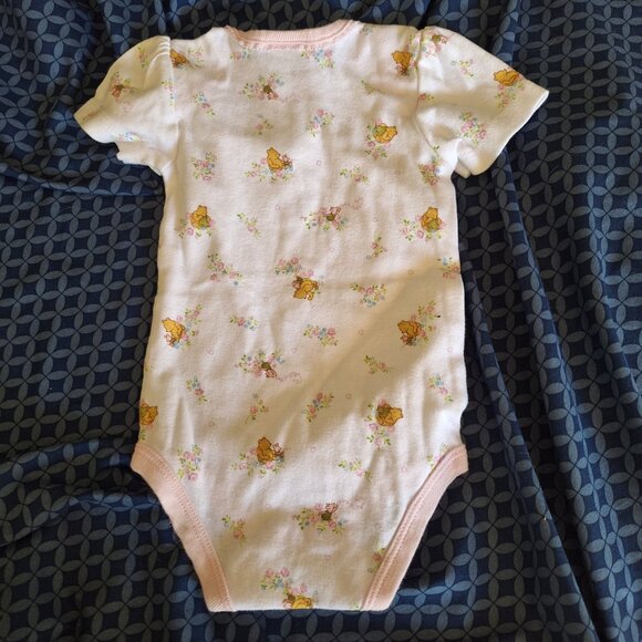 winnie the pooh onesie 6-9 months - Picture 2 of 6